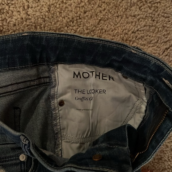 MOTHER The Looker in Graffiti Girl 28 - Picture 5 of 8